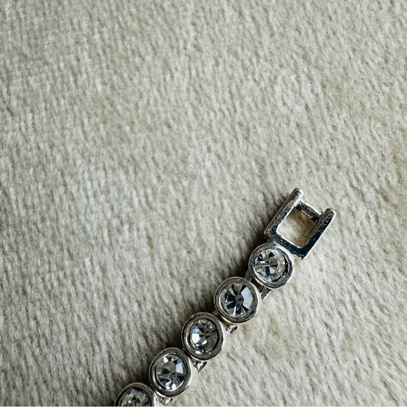 Silver Tone Bezel Set Tennis Bracelet | Clear Crystal Rhinestone | 7” - Picture 5 of 10
